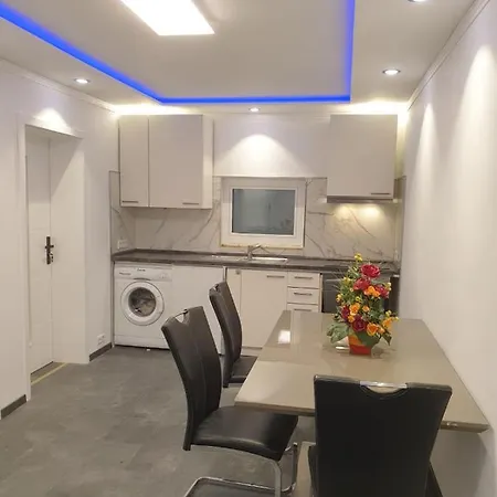 Schlafzimmer Nr1 Heidingsfeld 펜션